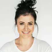Aline Serra
